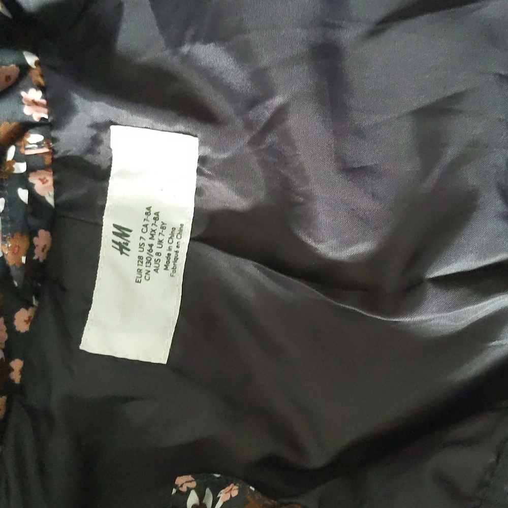 Coat - Picture 6 of 9